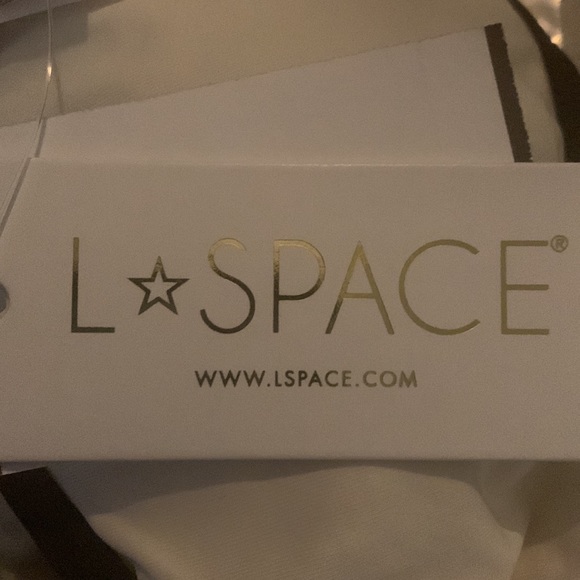 (1723) L*Space Color-Block Pamela Top Size S NWT - Picture 3 of 4